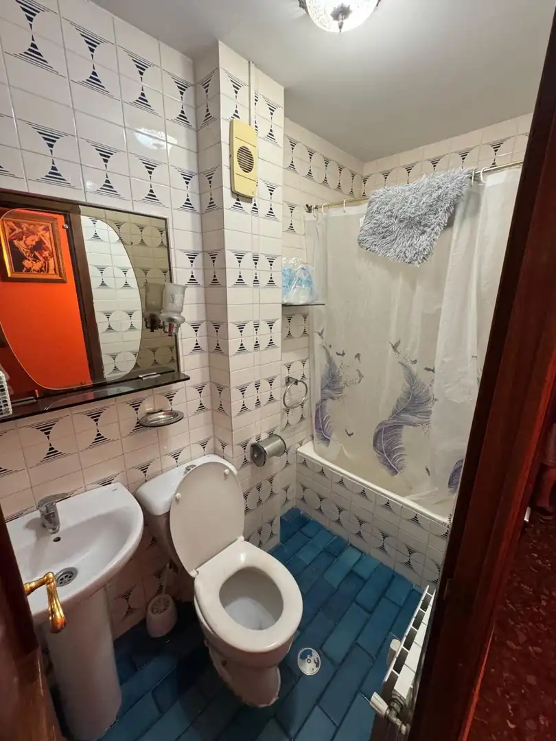 Habitación 115 m², Jaén