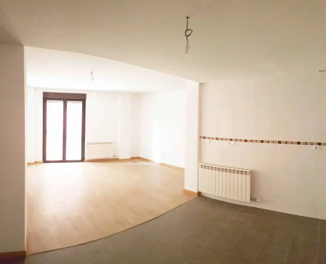 Piso de 76 m² en Tudela de Duero