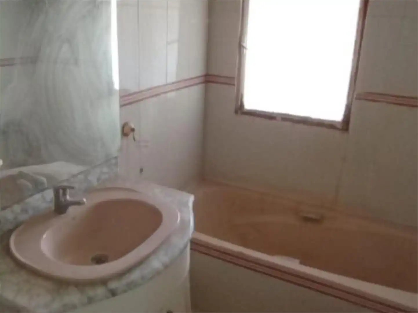 Piso de 100 m² en Socuéllamos