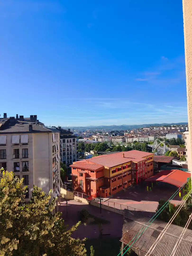 Piso en alquiler, Ourense