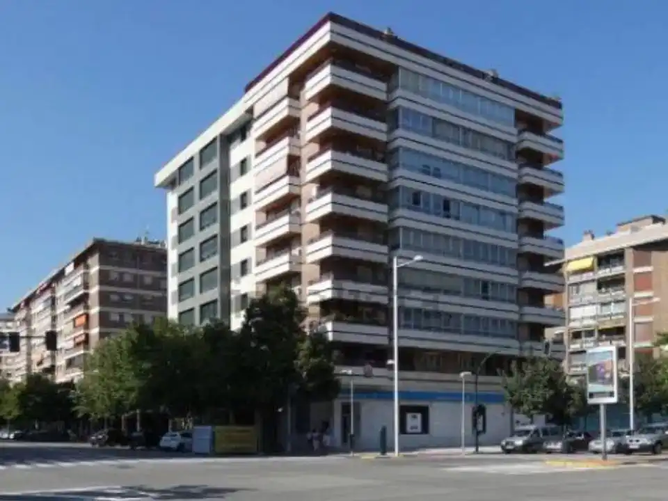 Habitación 88 m², Pamplona
