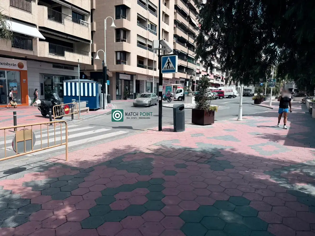 Piso de 80 m² en Almuñécar
