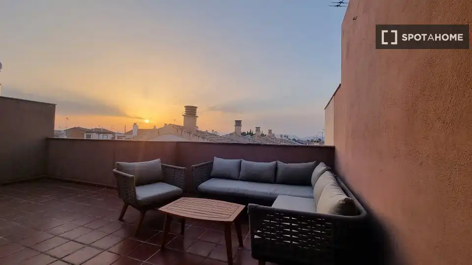 Habitación 207 m², Armilla