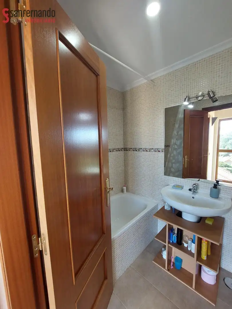 Appartement 104 m² à Alfoz de Lloredo