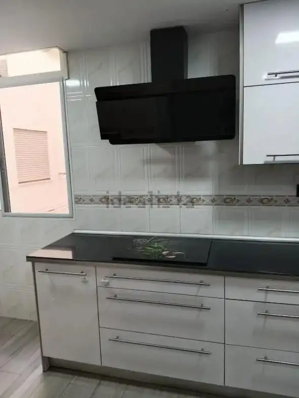 Wohnung 90 m² in Alicante