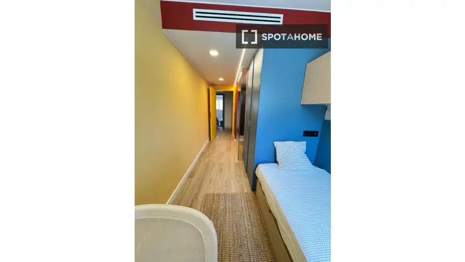 Habitación 345 m², Zaragoza