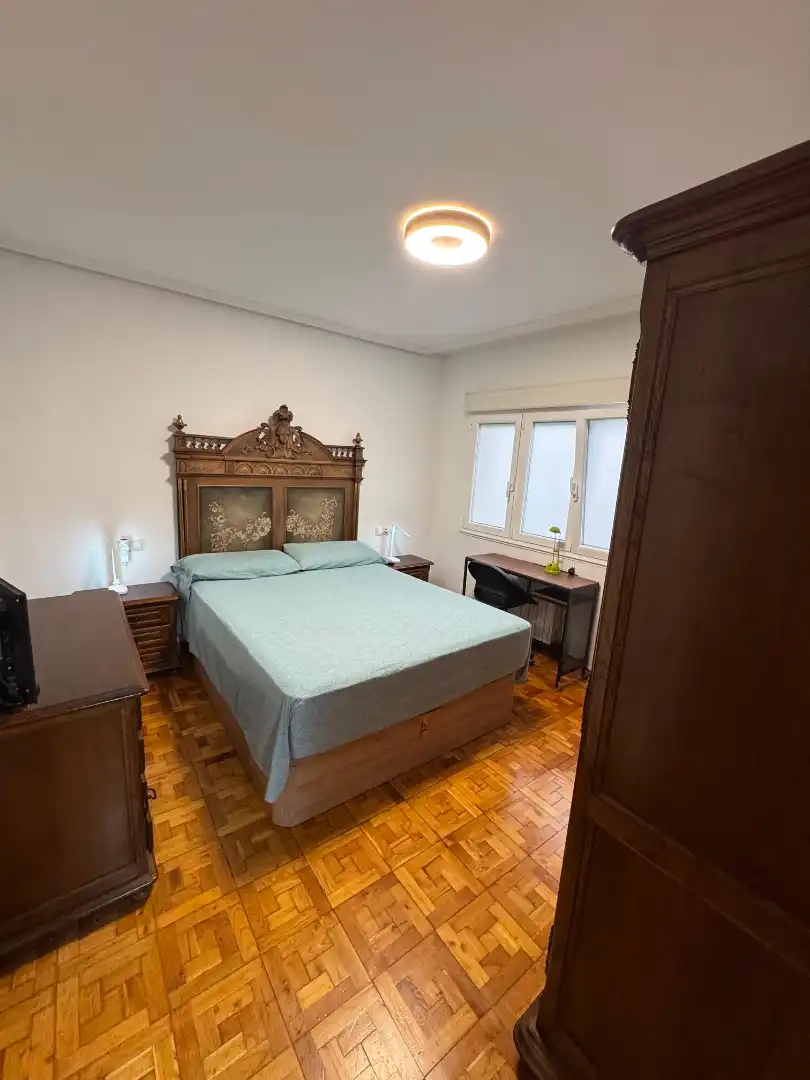 Piso de 110 m² en Oviedo