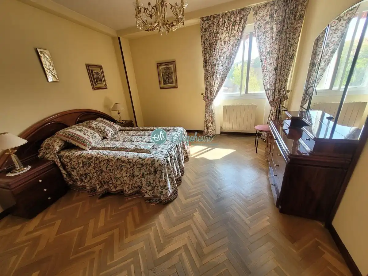 Piso de 93 m² en Segovia