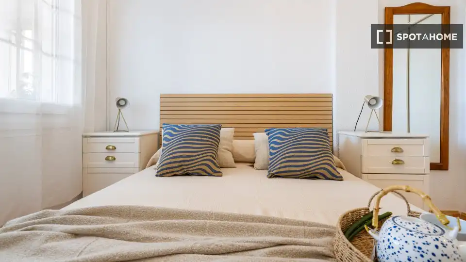 Habitación 104 m², Roquetas de Mar