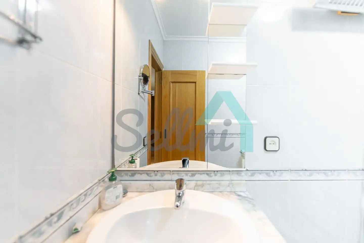 Piso de 80 m² en Oviedo