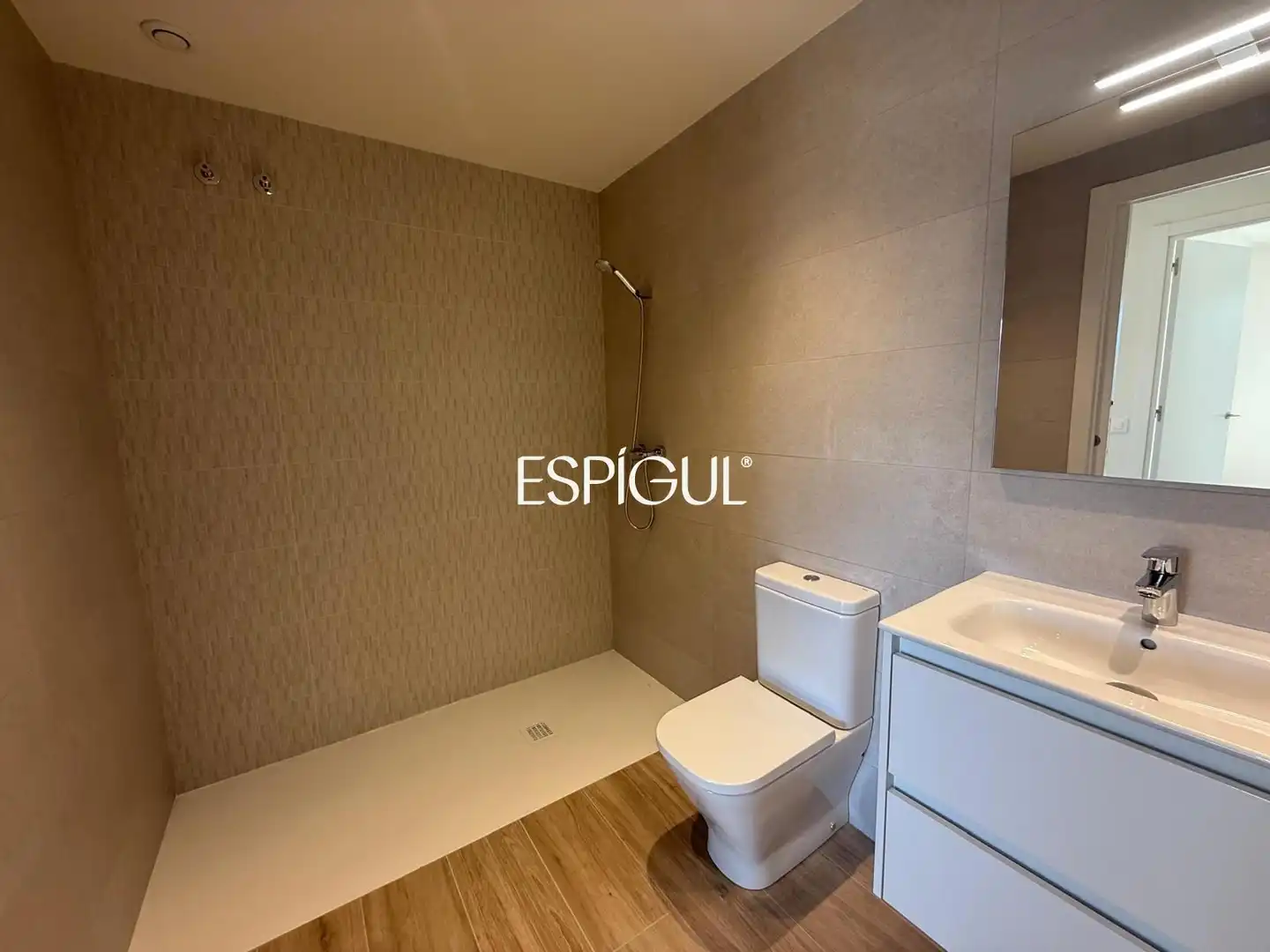 Piso de 56 m² en Gerona