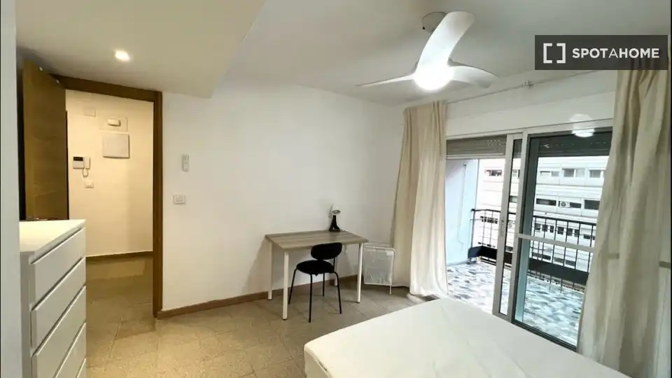 Habitación 200 m², Valencia