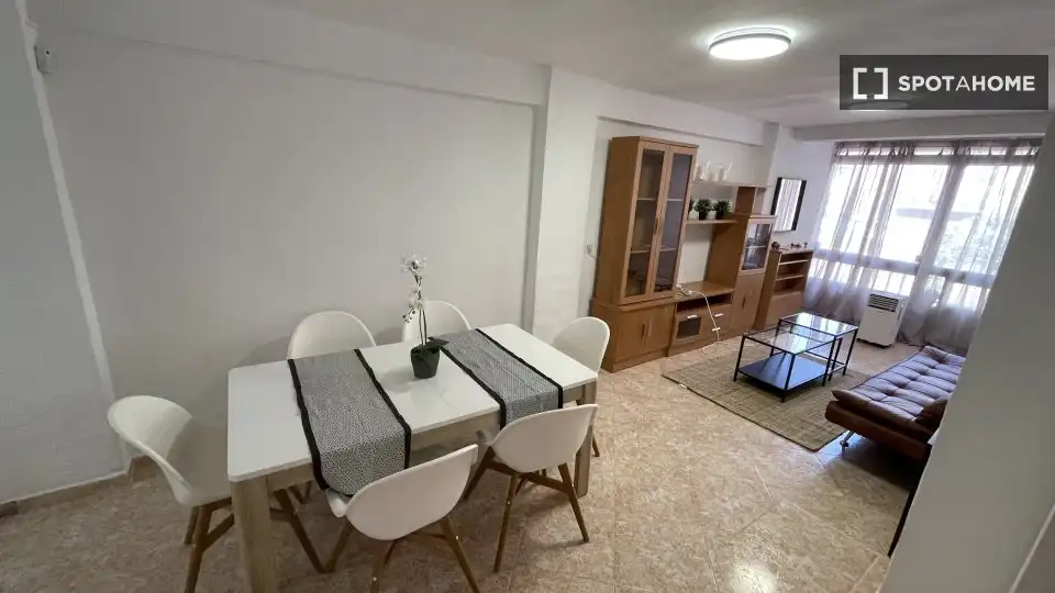 Habitación 90 m², Málaga