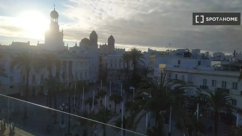 Habitación 81 m², Cádiz