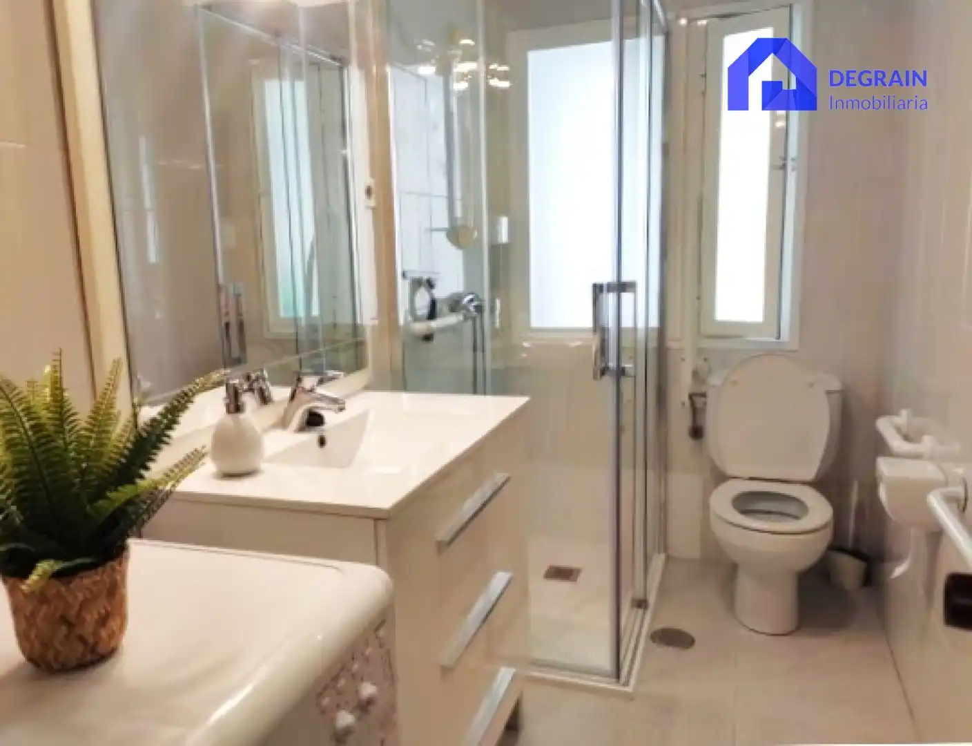 Piso de 75 m² en Oviedo