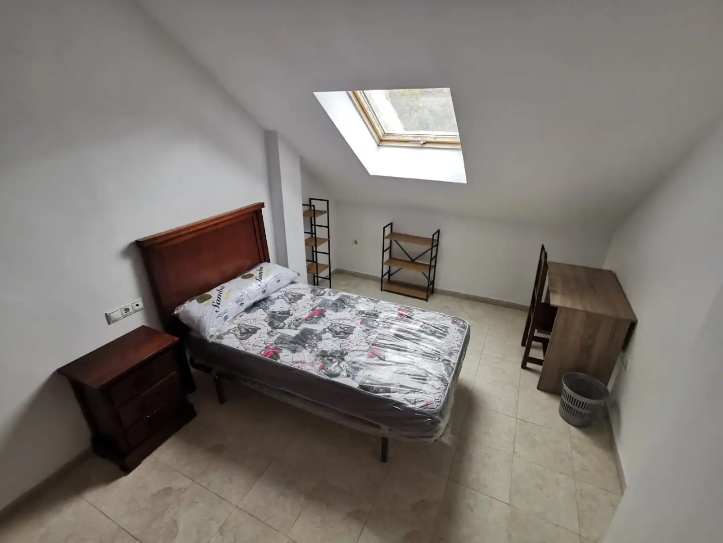 Habitación 130 m², Baeza