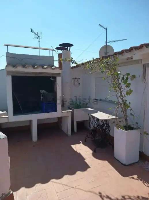Casa de 245 m² en Chiva