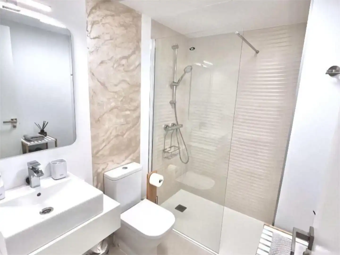 Piso de 90 m² en Estepona