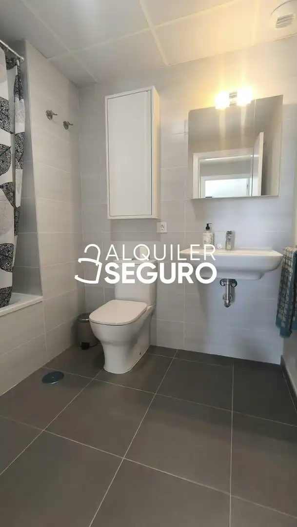 Piso de 60 m² en Sevilla