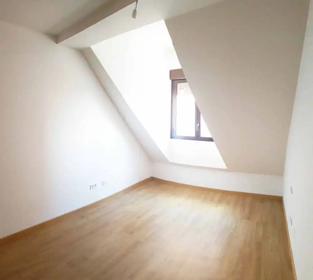 Piso de 83 m² en Tudela de Duero