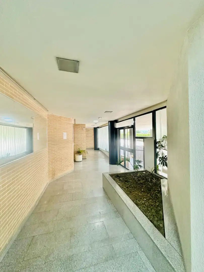 Piso de 85 m² en Granada
