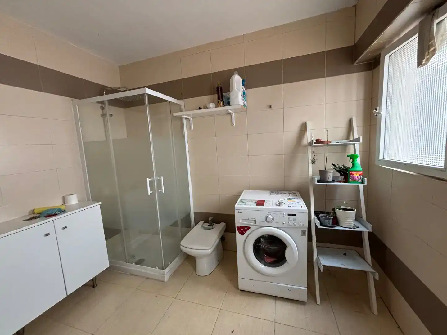 Piso de 100 m² en Almería