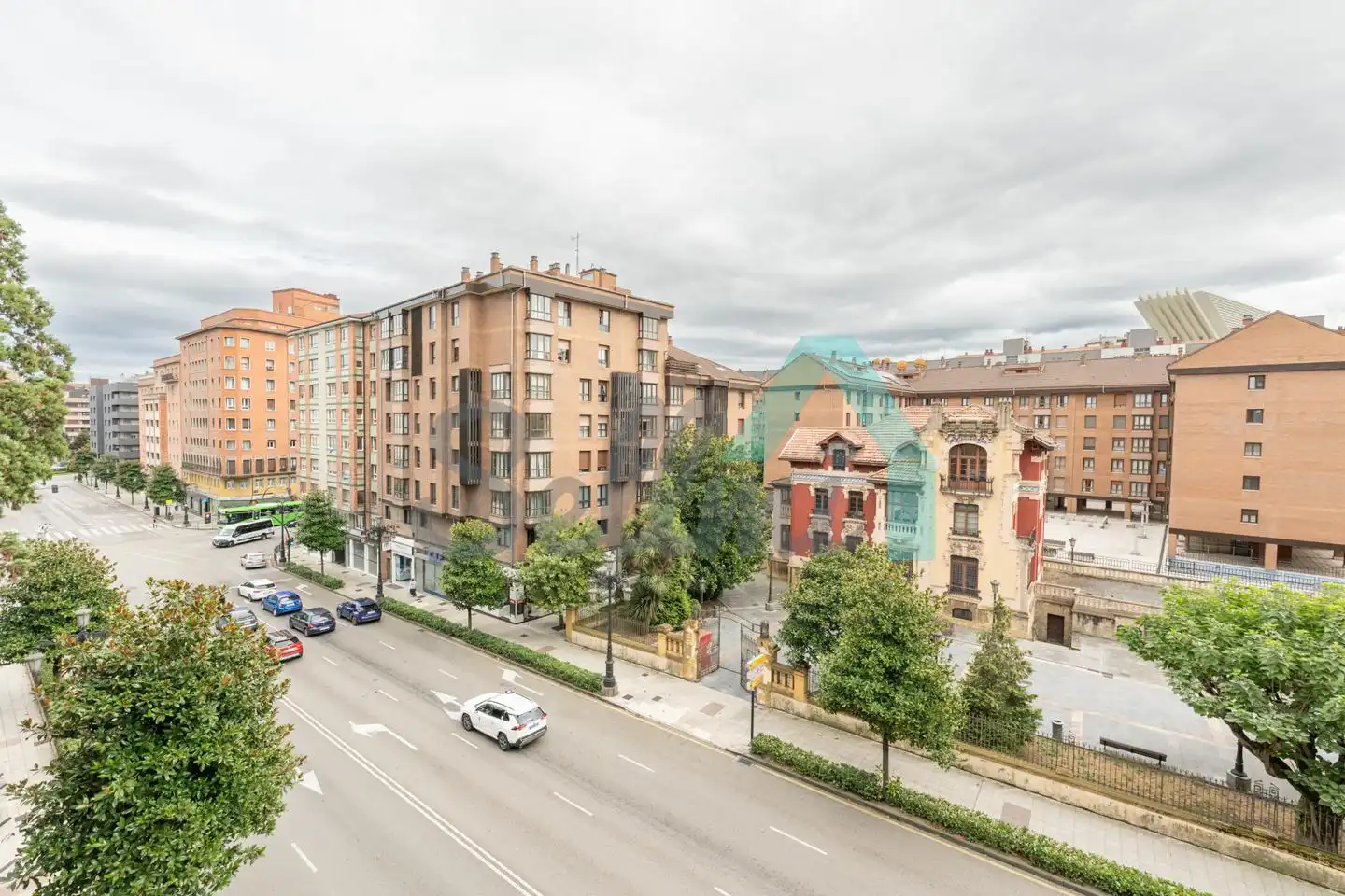 Piso de 78 m² en Oviedo