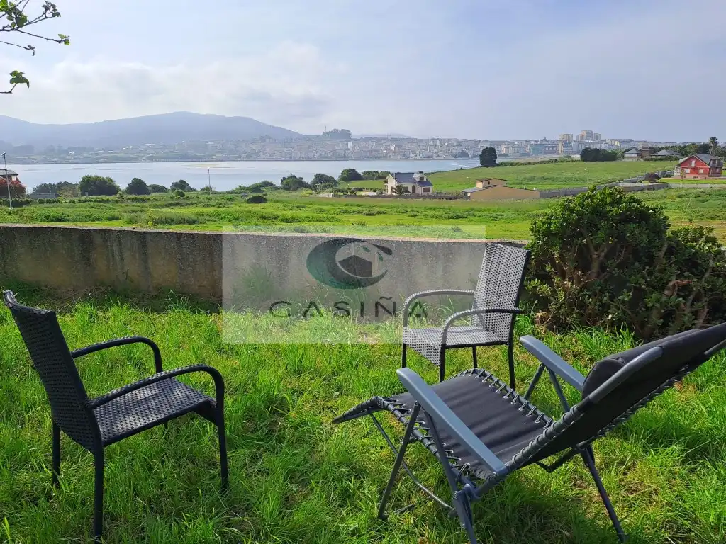 Piso de 250 m² en Barreiros