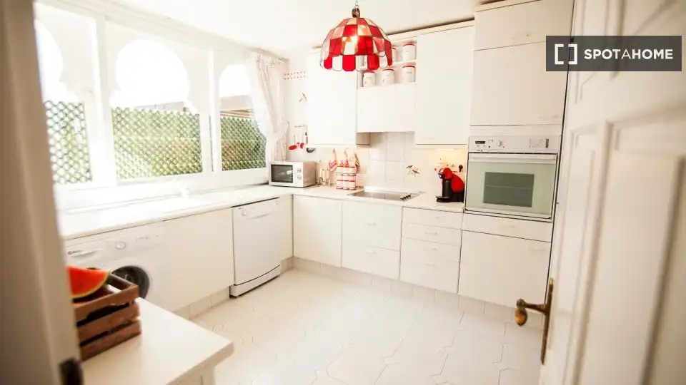 Habitación en alquiler, Estepona