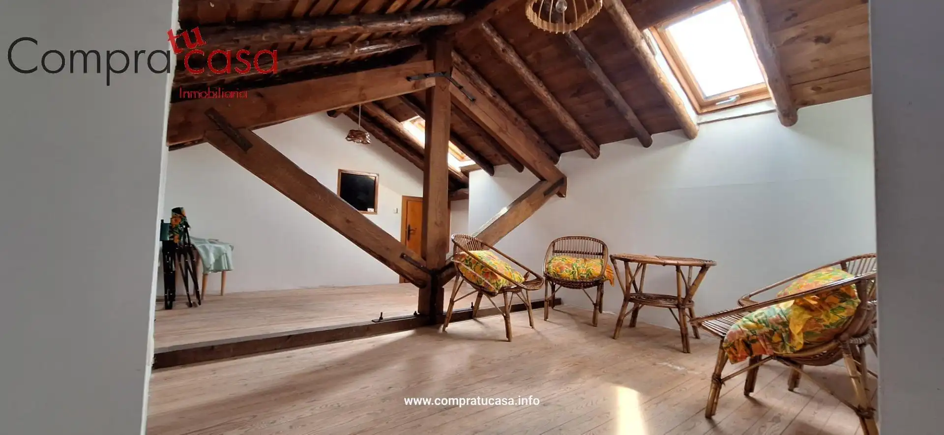 Casa de 561 m² en Espirdo