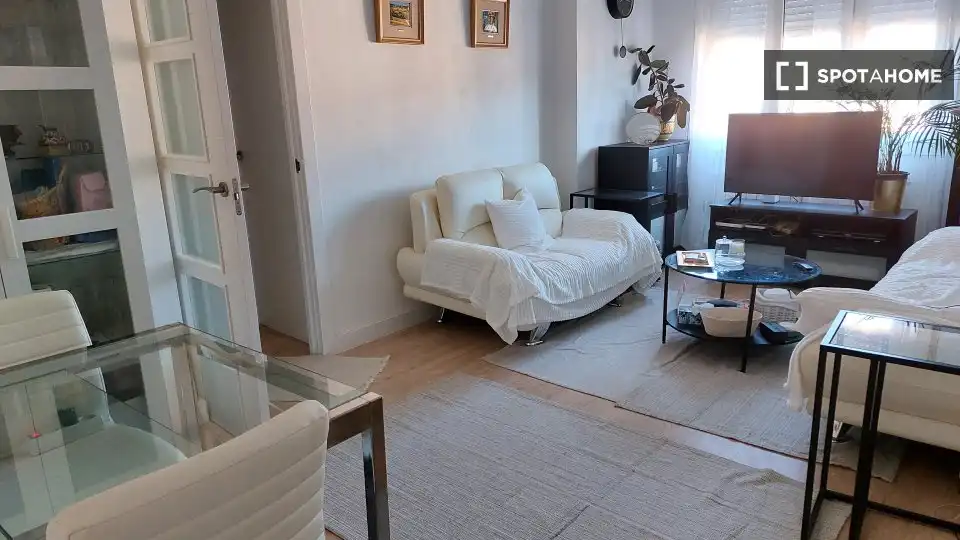 Habitación 81 m², Pamplona