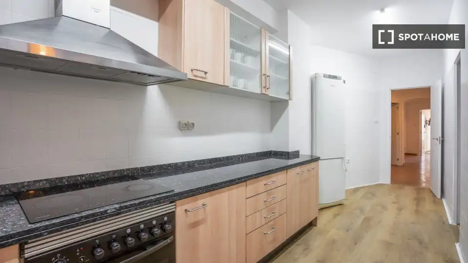 Habitación 230 m², Alicante