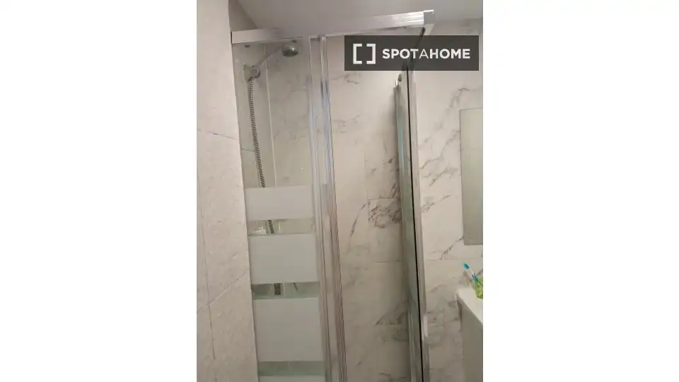 Habitación 180 m², Madrid