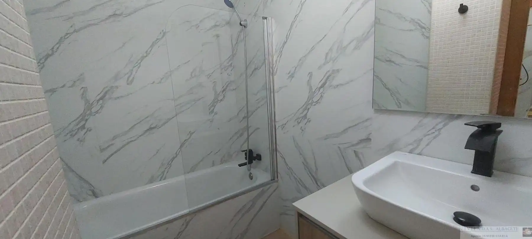 Piso de 100 m² en Albacete