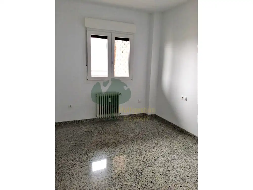 Pis de 90 m² a Cáceres