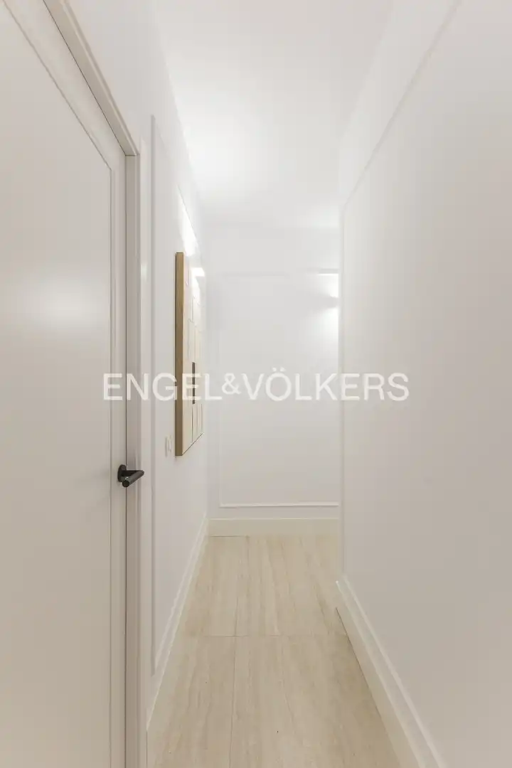 Wohnung 99 m² in Madrid