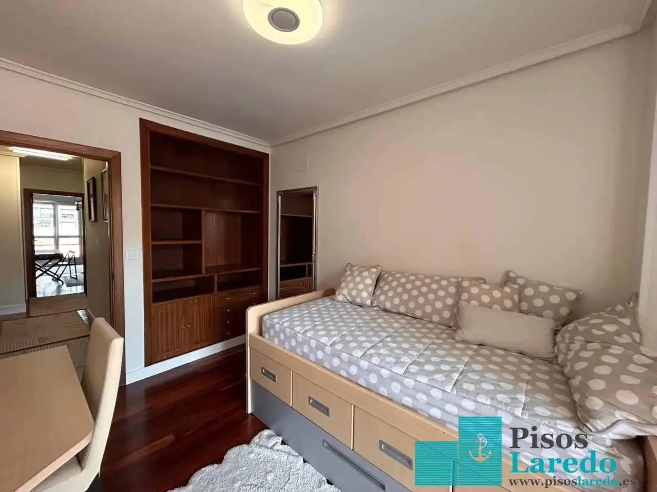 Piso de 190 m² en Laredo