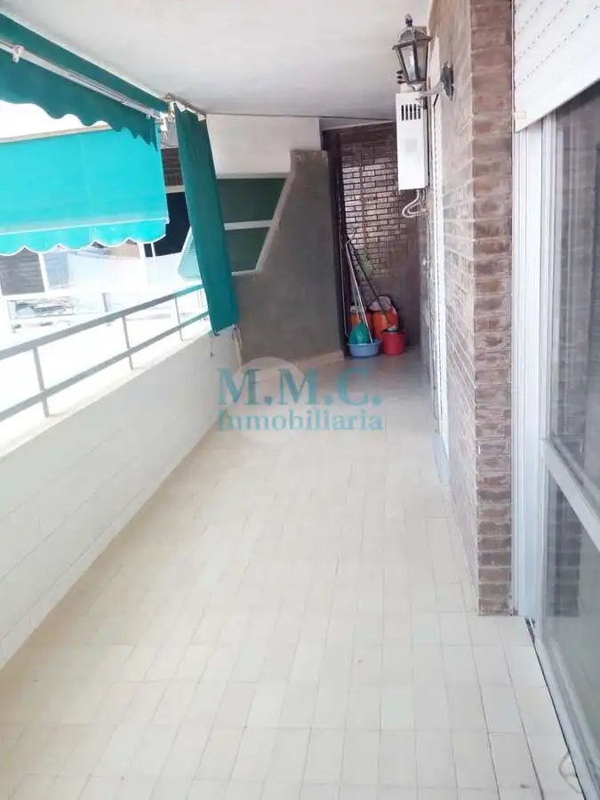 Piso de 90 m² en Roquetas de Mar