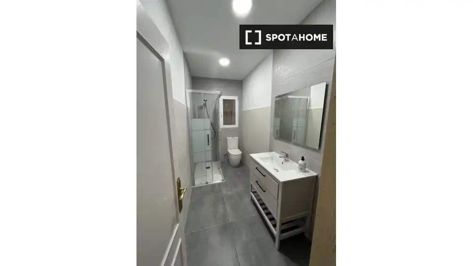 Habitación 104 m², Almería