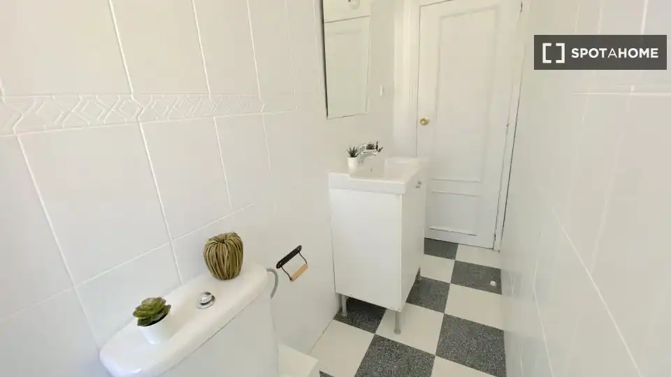 Habitación 86 m², Sevilla