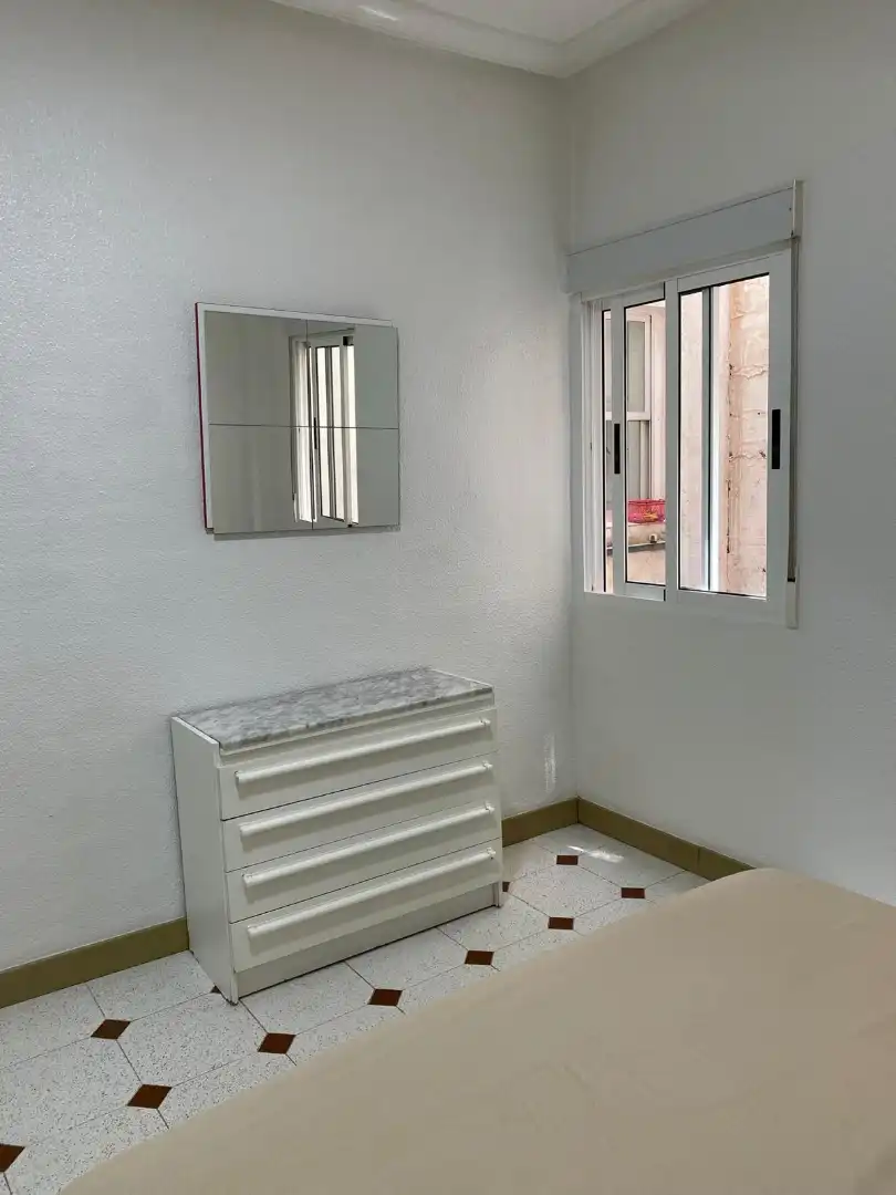 Habitació de lloguer, Elx