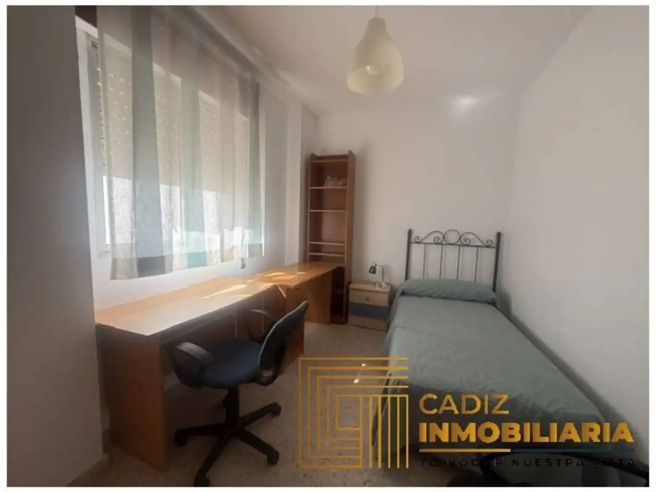 Piso de 90 m² en Cádiz