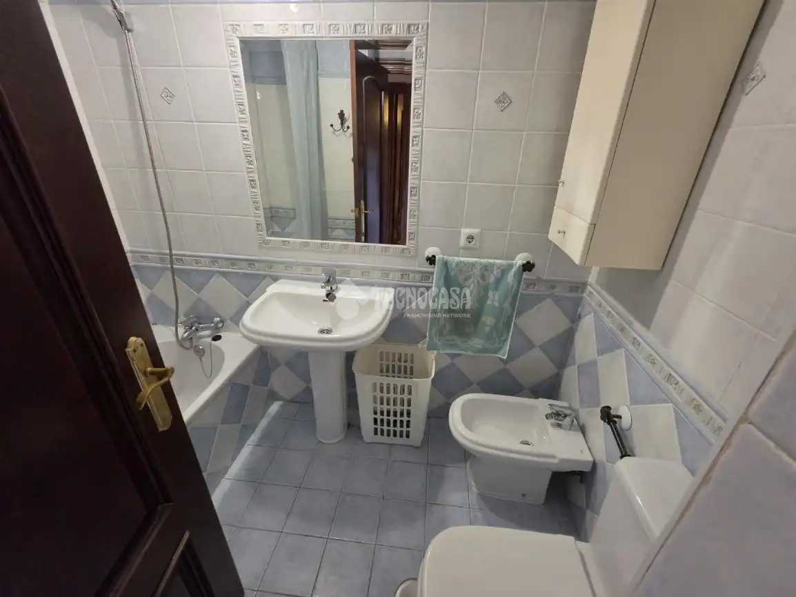 Piso de 90 m² en Sevilla