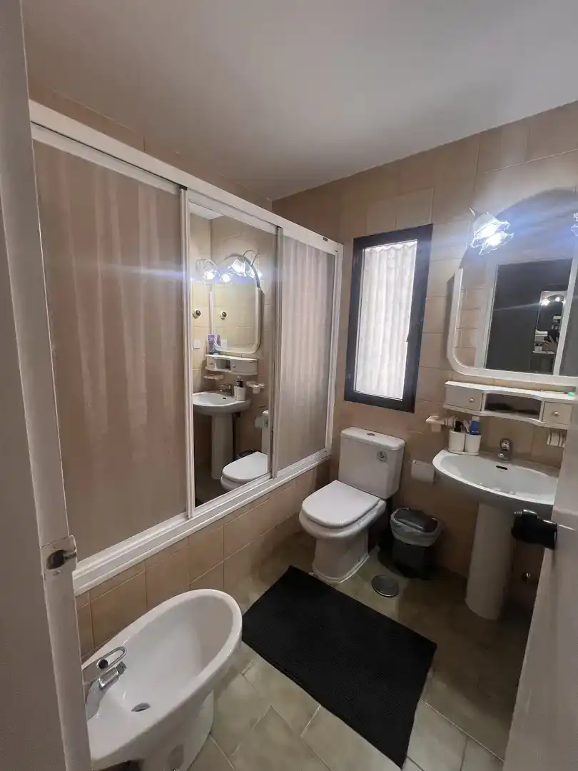 Habitación 80 m², Sevilla