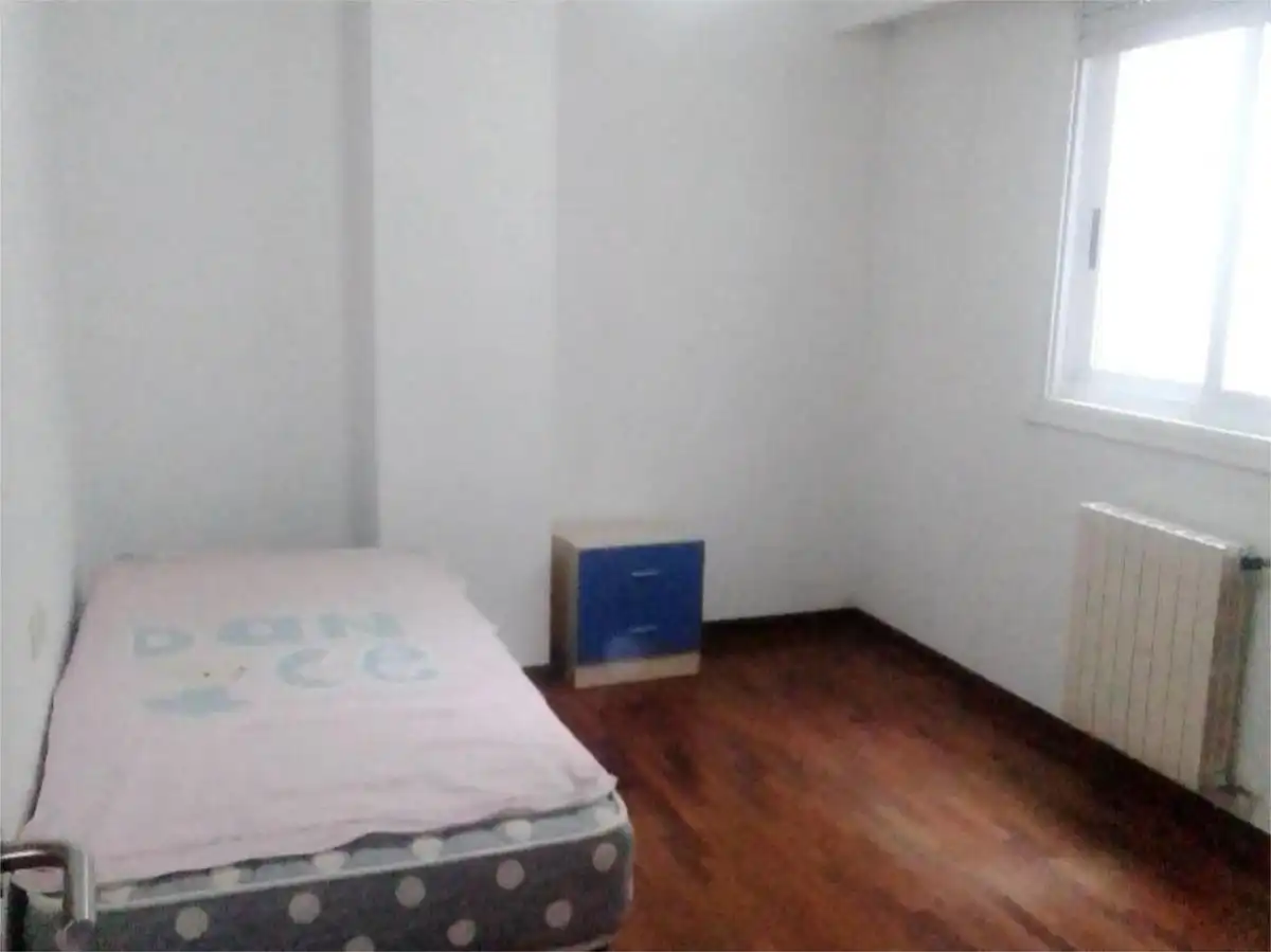 Piso de 65 m² en Ourense