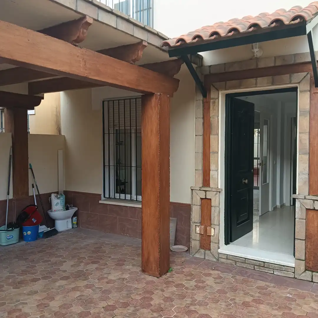 House 82 m² in Bormujos