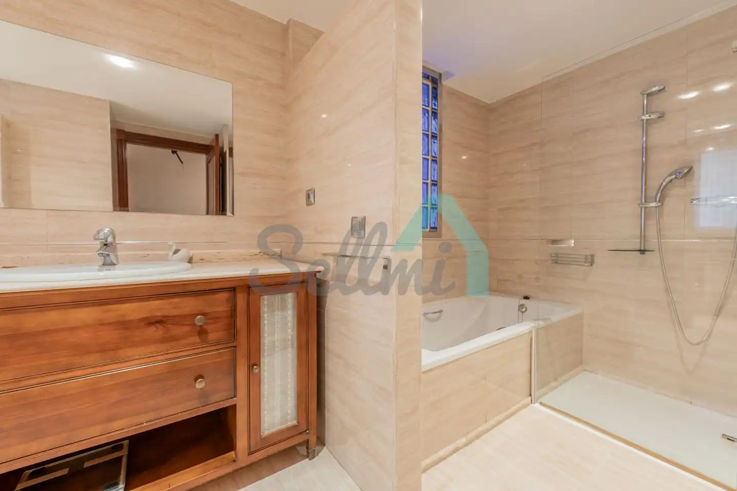 Habitación 194 m², Oviedo