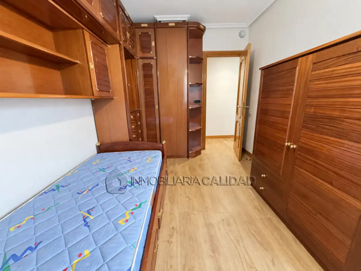 Квартира 100 м² в Burgos