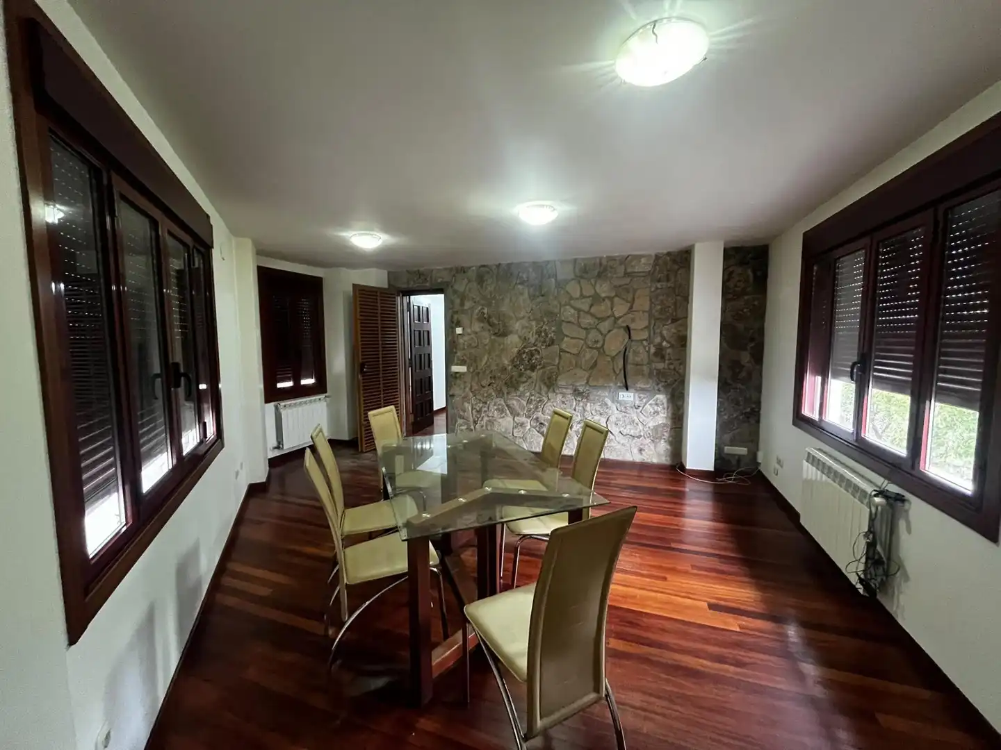 Casa de 180 m² a San Cibrao das Viñas