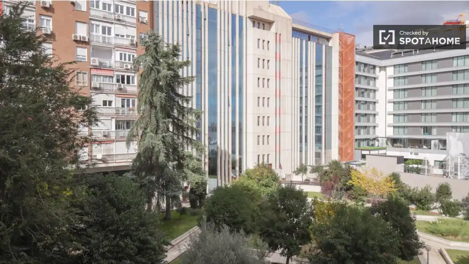 Habitació de lloguer, Madrid